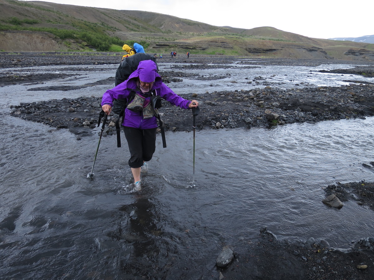 Prečkanje potokov na Islaniji