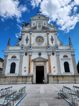 Brezje v pričakovanju praznika